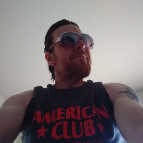 Meet your Posher, Josh - Picture 1 of 1